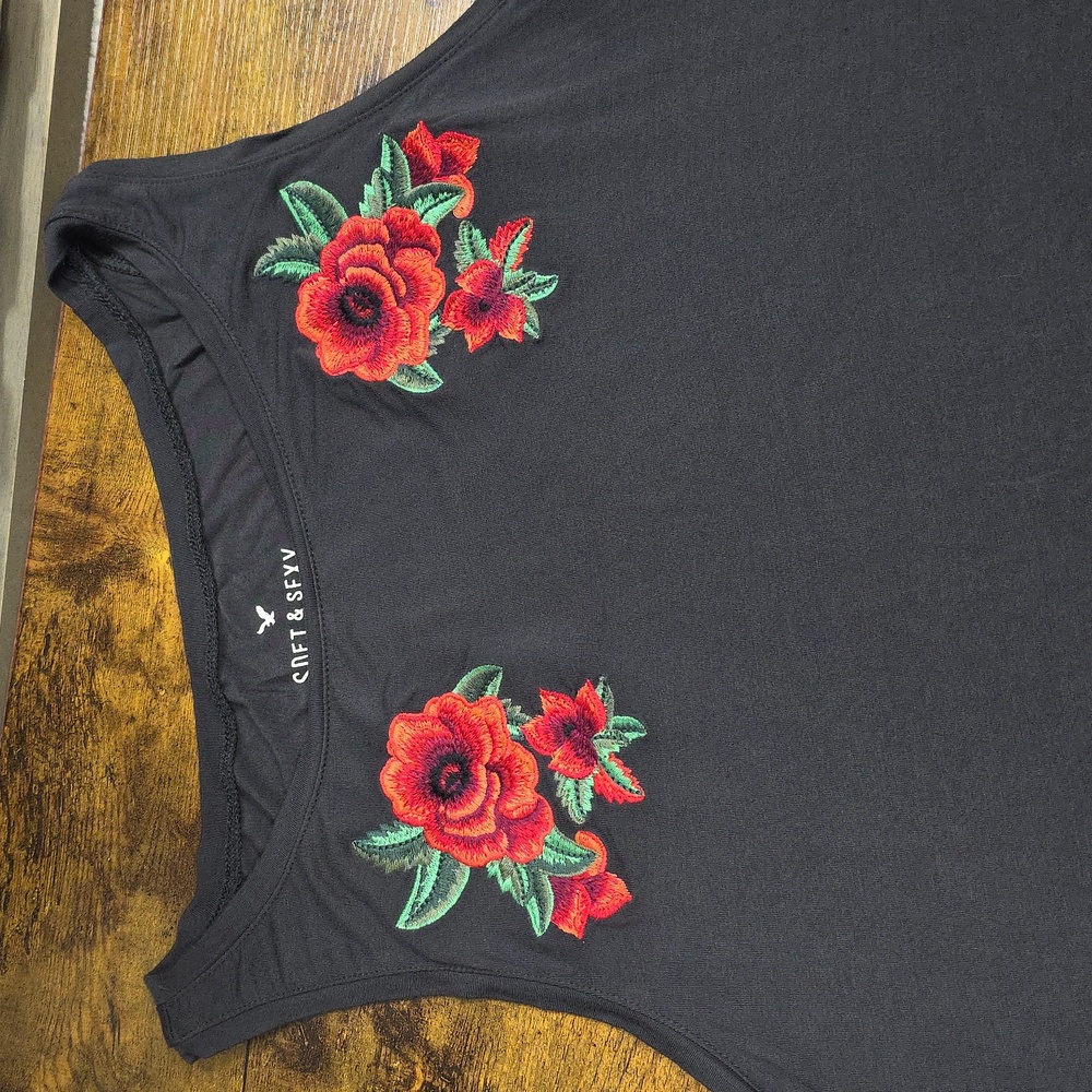 AEO Soft & Sexy Rose Tank - Picture 2 of 8